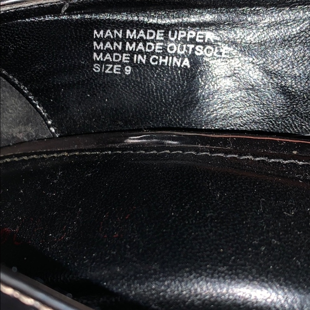 Silver Heels - image 3